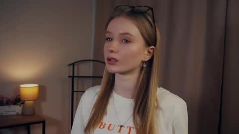 Stella online show from 02-13-25, 12:43