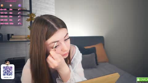 Michelle online show from 12-07-24, 04:09