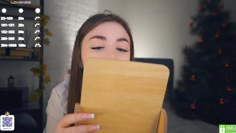Michelle online show from 01-13-25, 04:07
