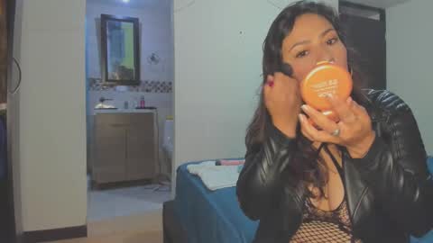 Snapshot of roxanasexy2025 chatting on 03-08-25, 11:27 roxanasexy2025 online show from 03-08-25, 11:27