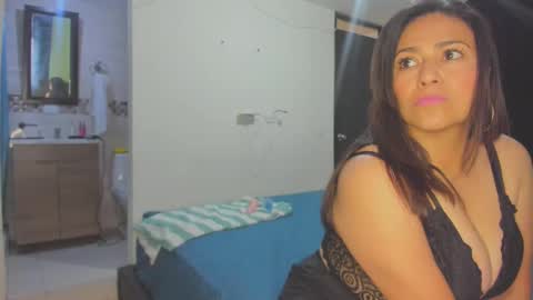 Snapshot of roxanasexy2025 chatting on 03-10-25, 03:20 roxanasexy2025 online show from 03-10-25, 03:20