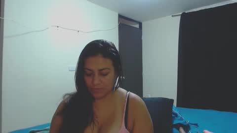 roxanasexy2025 online show from 10-22-25, 12:27