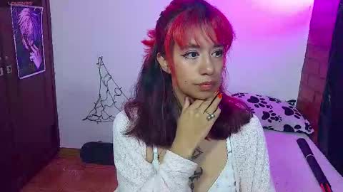 roxxy online show from 10-20-25, 03:18