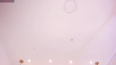 Roxanne Hale  online show from 11-16-25, 01:11