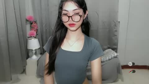 Roxie online show from 12-19-24, 01:18