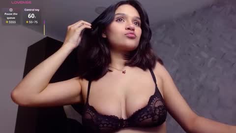 roxxi_2110 online show from 02-02-26, 02:54