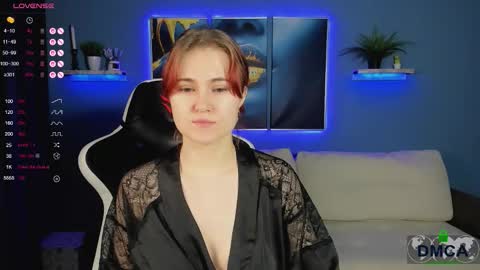 Roxy fiery online show from 11-17-25, 01:11