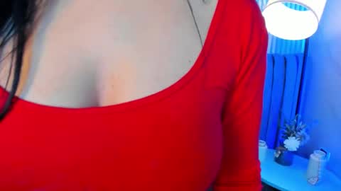 Roxy hell online show from 10-04-25, 12:25