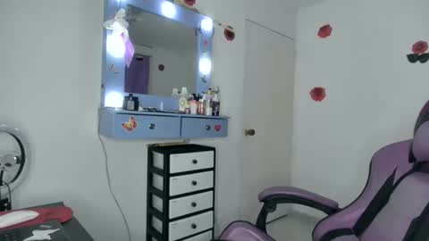 Roxy online show from 03-15-26, 03:56