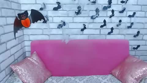 roxy_luxe online show from 10-23-25, 04:56