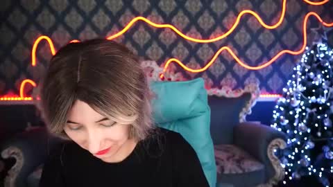 roxy_rayy online show from 01-07-25, 05:09