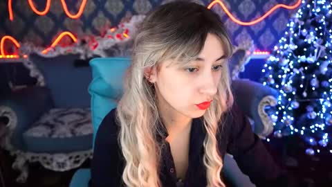 roxy_rayy online show from 01-15-25, 07:05