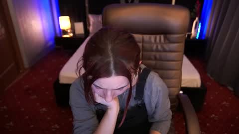 roxy_rayy online show from 03-11-25, 08:09