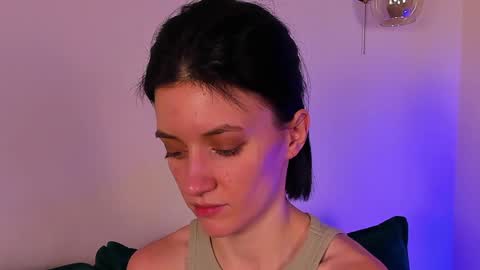 roxy_riot_ online show from 02-02-25, 07:41