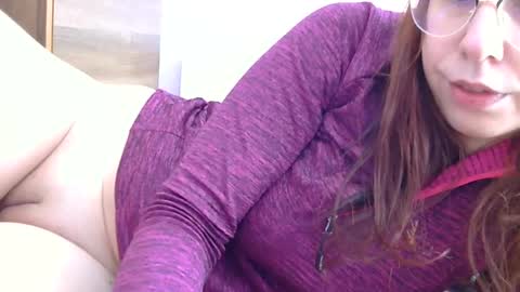 roxy secrets online show from 02-04-25, 08:24