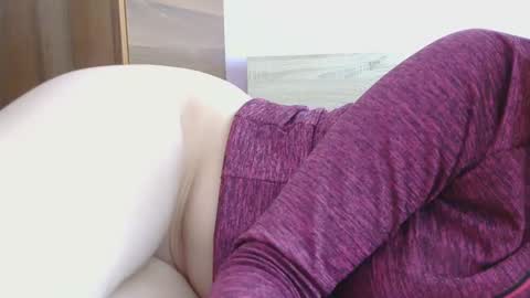 roxy secrets online show from 02-12-25, 08:49