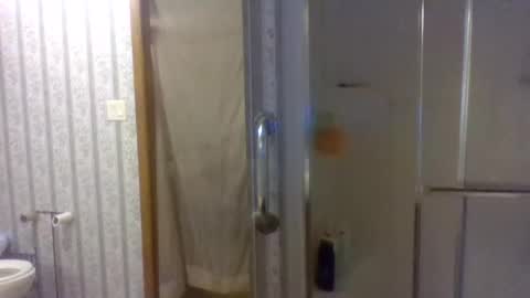 Snapshot of roxybcali chatting on 11-02-25, 02:36 Roxy and Brock online show from 11-02-25, 02:36