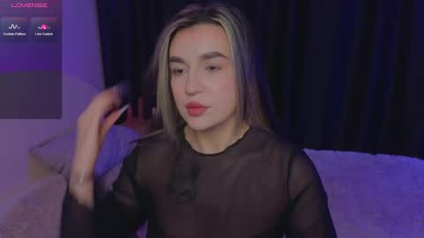 Snapshot of roxychilli chatting on 02-28-25, 05:48 Roxy online show from 02-28-25, 05:48