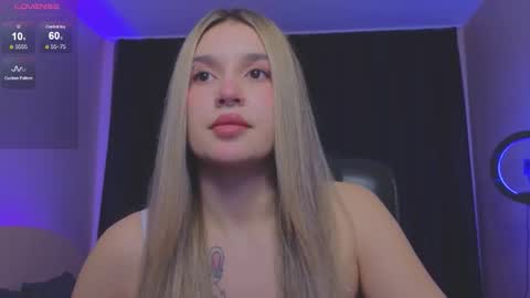 Snapshot of roxychilli chatting on 11-02-25, 10:12 Roxy online show from 11-02-25, 10:12