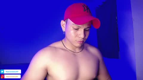 Snapshot of roy__constance chatting on 12-20-24, 04:31 Roy Constance online show from 12-20-24, 04:31