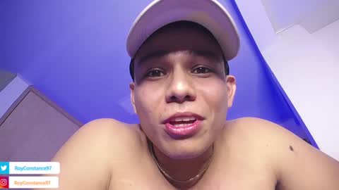 Snapshot of roy__constance chatting on 02-19-25, 02:01 Roy Constance online show from 02-19-25, 02:01