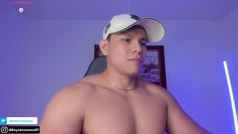 Snapshot of roy__constance chatting on 09-19-25, 04:25 Roy Constance online show from 09-19-25, 04:25