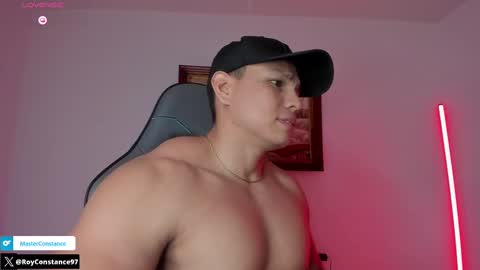 Snapshot of roy__constance chatting on 09-22-25, 04:25 Roy Constance online show from 09-22-25, 04:25