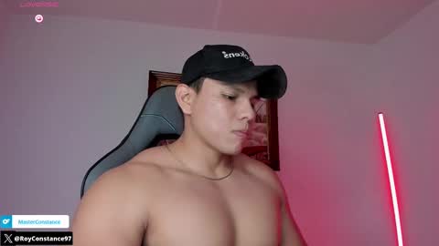 Snapshot of roy__constance chatting on 10-07-25, 04:20 Roy Constance online show from 10-07-25, 04:20