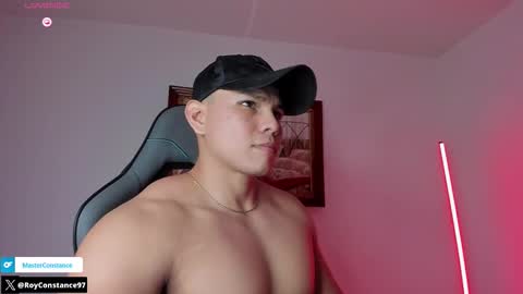 Snapshot of roy__constance chatting on 10-11-25, 04:33 Roy Constance online show from 10-11-25, 04:33