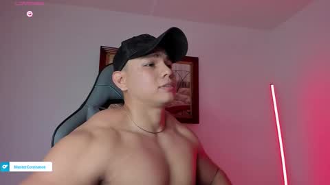 Snapshot of roy__constance chatting on 10-12-25, 04:44 Roy Constance online show from 10-12-25, 04:44