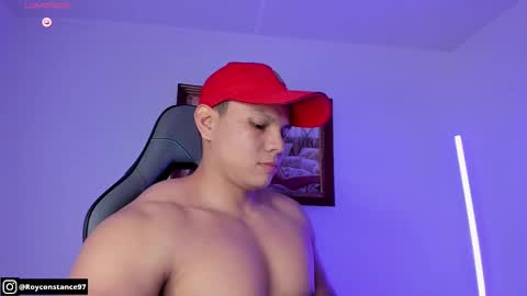 Snapshot of roy__constance chatting on 11-18-25, 04:06 Roy Constance online show from 11-18-25, 04:06