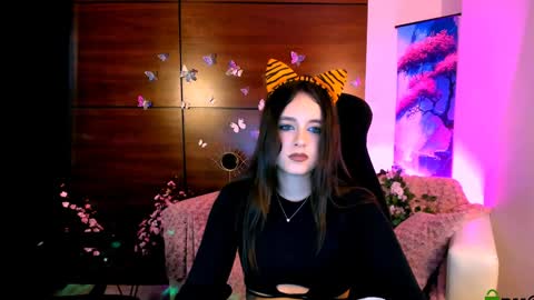 Im Rozmary nice to meet you 3 online show from 01-06-25, 05:06