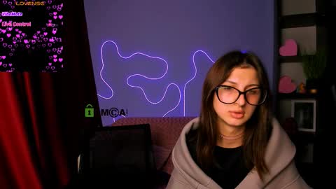 Im Rozmary nice to meet you 3 online show from 09-21-25, 03:46