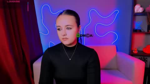 Im Rozmary nice to meet you 3 online show from 10-10-25, 10:03