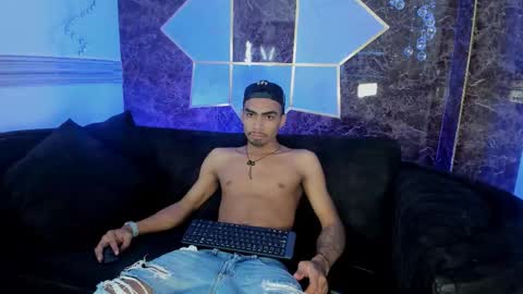 Snapshot of rpoolrboy chatting on 02-17-26, 08:04 POOL online show from 02-17-26, 08:04