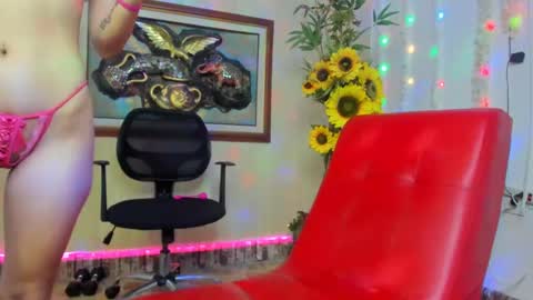 rrmodelsstars online show from 01-25-25, 12:37