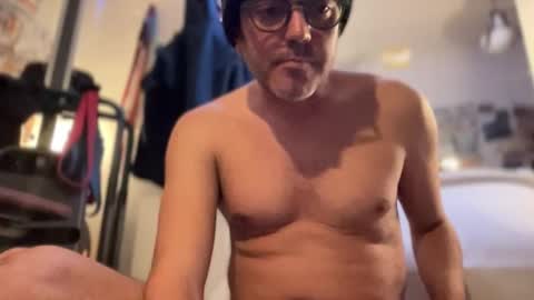 Snapshot of rubberedmi chatting on 12-19-25, 03:41 Subhole caged online show from 12-19-25, 03:41