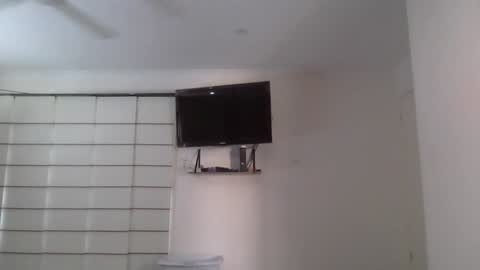 Snapshot of rubberkelly chatting on 01-15-25, 11:08 RubberKelly online show from 01-15-25, 11:08