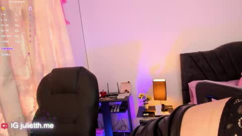 Snapshot of rubi_carter chatting on 10-15-25, 01:22 rubi carter online show from 10-15-25, 01:22