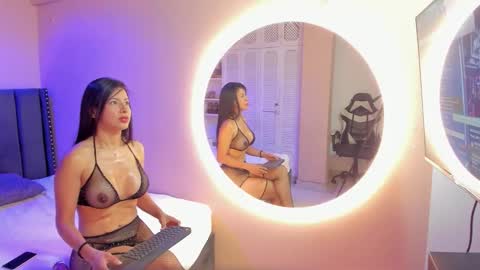 ruby  online show from 12-17-25, 12:33