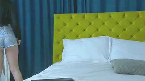 Snapshot of rubyhills chatting on 01-19-26, 05:44 Ruby online show from 01-19-26, 05:44