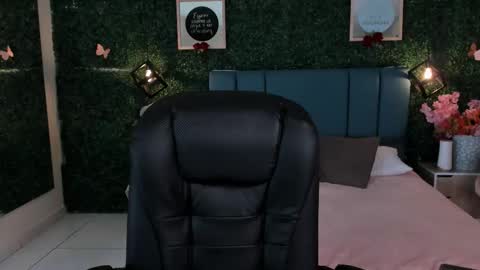 Ruby online show from 11-01-25, 03:52