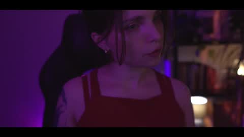 Elena online show from 02-14-25, 10:58