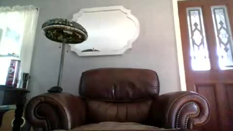 Snapshot of runningaround60 chatting on 11-13-25, 07:02 runningaround60 online show from 11-13-25, 07:02