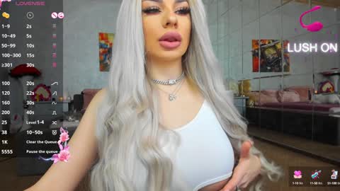 Ava online show from 01-08-25, 03:19