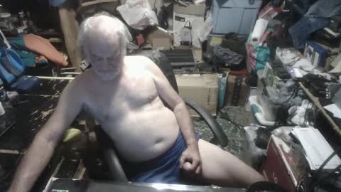 Russtenail21 online show from 09-19-25, 05:24