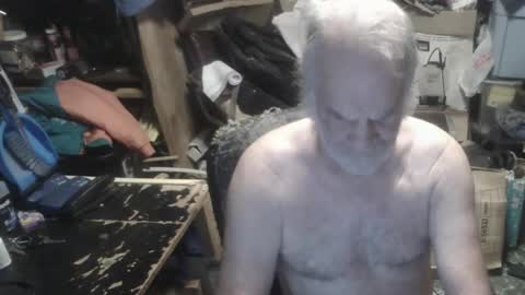 Russtenail21 online show from 09-20-25, 07:37