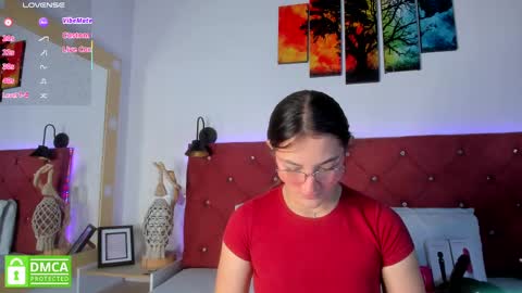 Snapshot of ruth_harvey chatting on 11-04-25, 12:04 Ruth online show from 11-04-25, 12:04