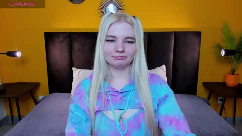 ruthbryant online show from 12-19-25, 12:39