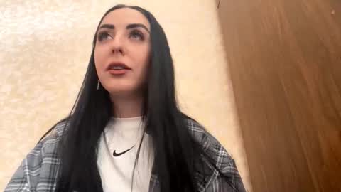 Cindy online show from 11-06-25, 08:37